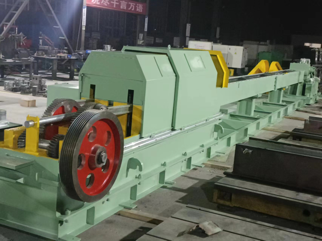 Máy cán ống thép LD40-D